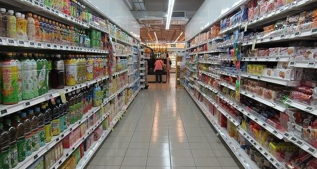 ODS 8 - Explorando el caso de estudio de comportamiento sostenible del consumidor